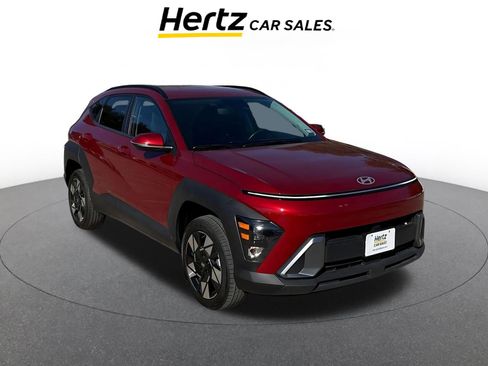 Used 2025 Hyundai Kona SEL image 1