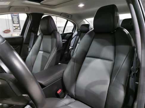 Used 2023 MAZDA MAZDA3 s image 16