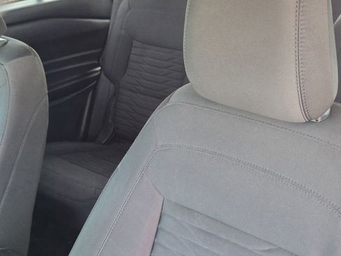 Used 2021 Ford Explorer XLT image 12