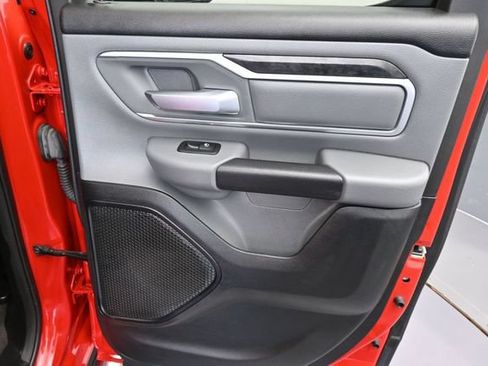 Used 2022 RAM 1500 Big Horn AWD/4WD image 32