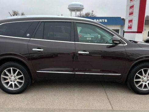 Used 2016 Buick Enclave Leather image 4