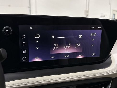 Used 2024 Buick Encore GX Avenir w/ Avenir Technology Package AWD/4WD image 16