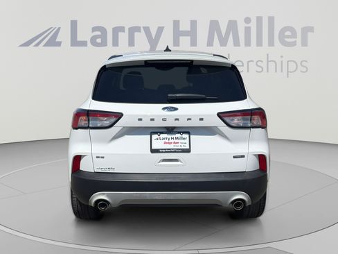 Used 2022 Ford Escape SE AWD/4WD image 4