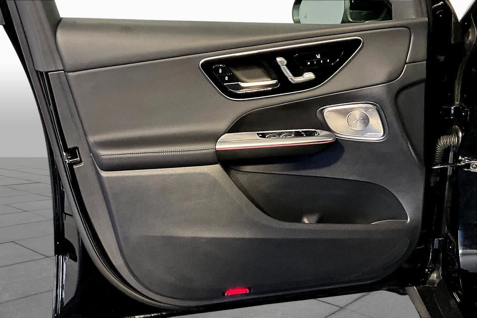 Certified 2026 Mercedes-Benz GLC 300 4MATIC image 22