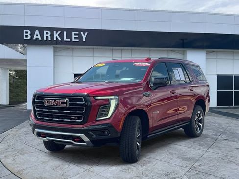 Certified 2026 GMC Yukon AT4 w/ AT4 Premium Package AWD/4WD image 7