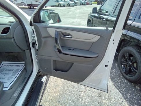 Used 2017 Chevrolet Traverse Premier AWD/4WD image 4