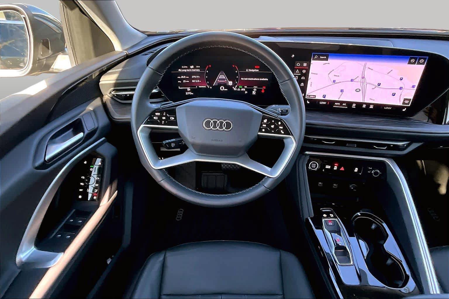 Used 2025 Audi Q5 Premium w/ Convenience Package AWD/4WD image 6