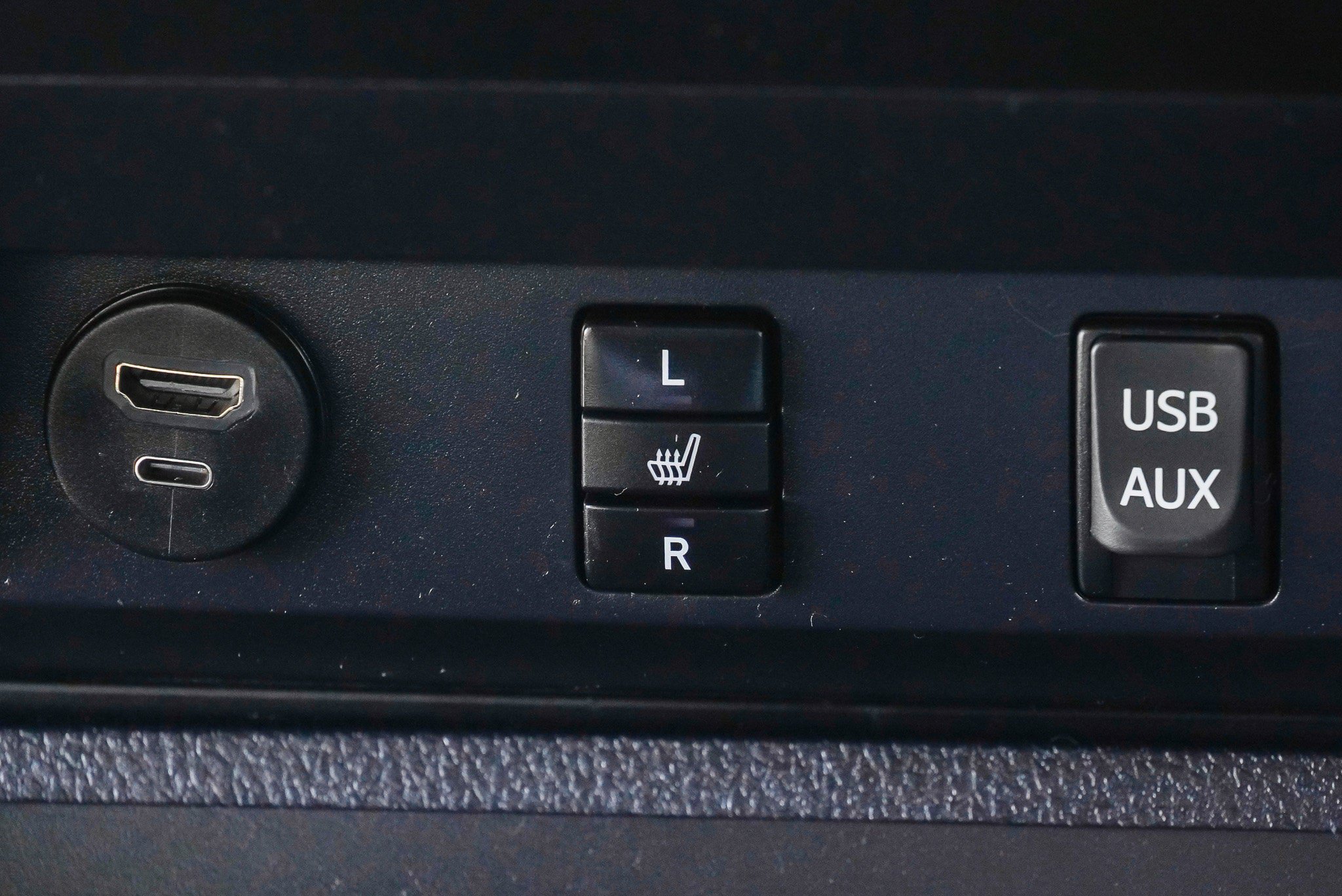 Used 2018 Toyota Tundra SR5 AWD/4WD image 38