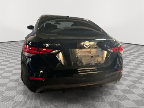 Used 2023 Nissan Sentra SV image 4