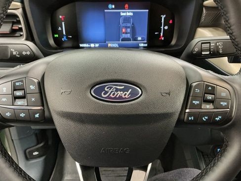 Used 2025 Ford Maverick Lariat w/ 4K Tow Package image 30