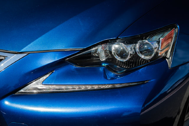Used 2016 Lexus IS 350 AWD w/ F Sport Package image 16