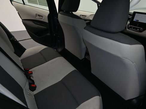 Used 2025 Toyota Corolla LE w/ Convenience Package FWD image 13