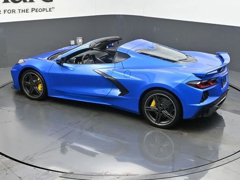 Used 2025 Chevrolet Corvette Stingray Preferred Cpe w/ Z51 Performance Package image 23