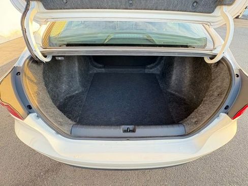 Used 2019 Honda Insight LX image 23