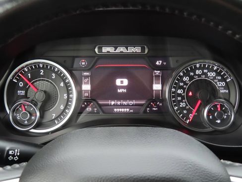 Used 2022 RAM 1500 Big Horn AWD/4WD image 26