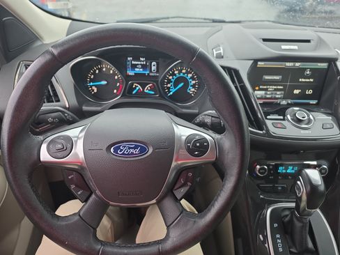 Used 2014 Ford Escape Titanium image 14