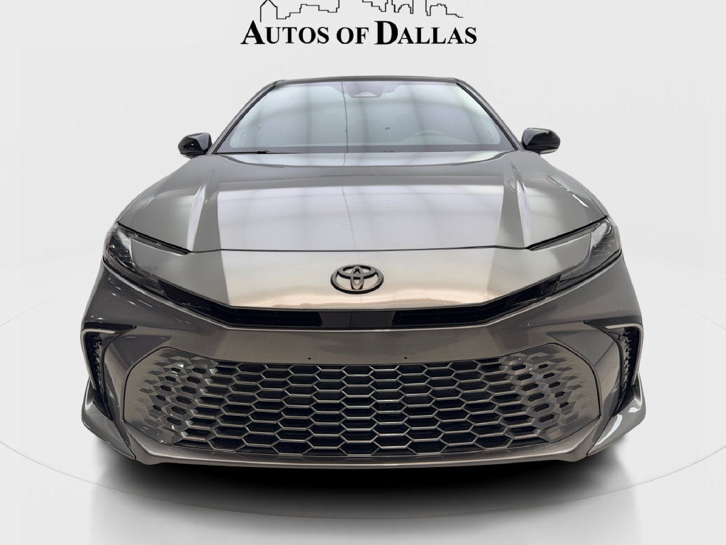 Used 2025 Toyota Camry XSE w/ Premium Package FWD image 4