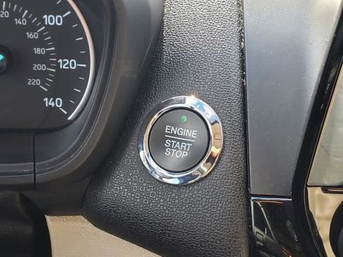 Used 2021 Ford EcoSport Titanium image 34