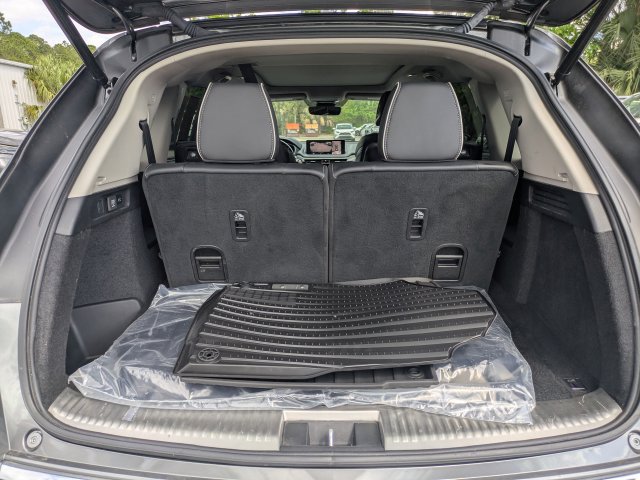 Used 2023 Acura MDX w/ Advance Package AWD/4WD image 11