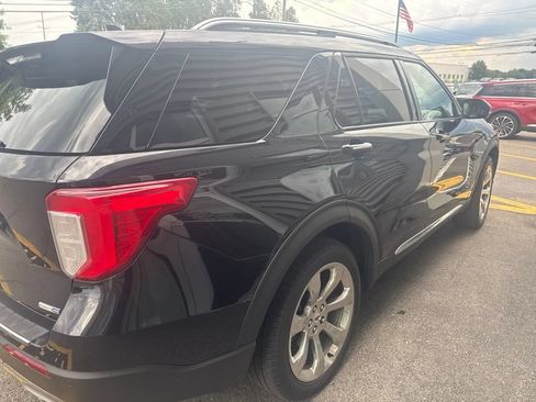 Used 2020 Ford Explorer Platinum AWD/4WD image 5