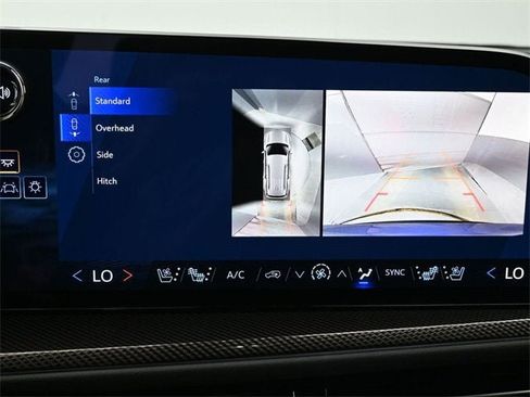 New 2026 Chevrolet Traverse High Country w/ LPO, Floor Liner Package image 29