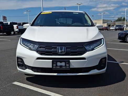 Used 2025 Honda Odyssey EX-L image 2