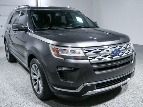Used 2018 Ford Explorer Limited w/ Ford Safe & Smart Package AWD/4WD image 5