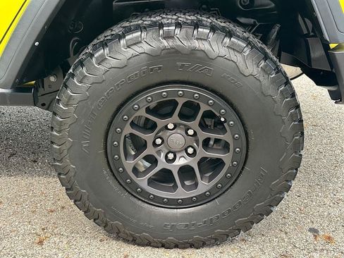 Used 2022 Jeep Wrangler Unlimited Sport w/ Xtreme Recon 35" Tire Package AWD/4WD image 29