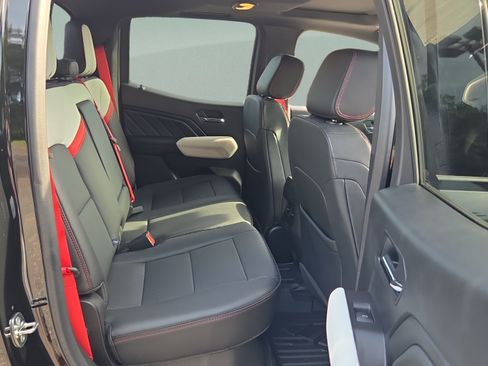 Used 2026 GMC Canyon AT4X AWD/4WD image 14