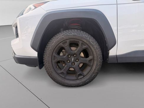 Used 2020 Toyota RAV4 TRD Off-Road w/ TRD Off-Road Weather Package AWD/4WD image 20