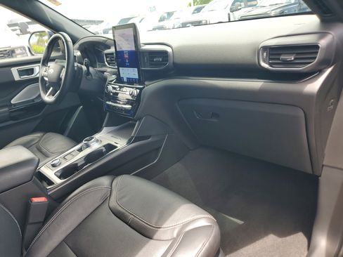 Used 2023 Ford Explorer ST w/ Equipment Group 401A AWD/4WD image 14