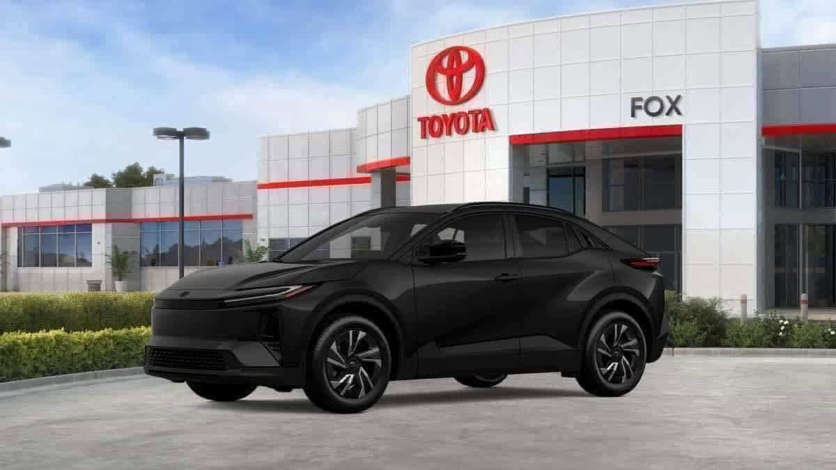 New 2026 Toyota C-HR AWD/4WD image 2