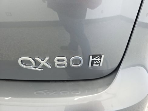New 2026 INFINITI QX80 Luxe w/ Cargo Package AWD/4WD image 16