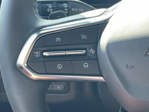 New 2026 Chevrolet Suburban High Country image 29