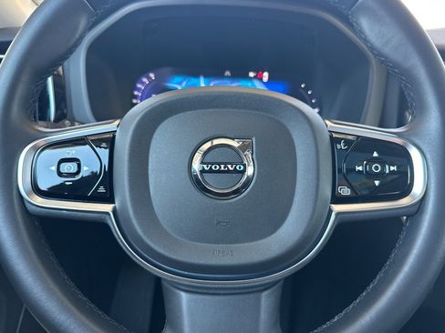 Certified 2023 Volvo XC60 T8 Plus AWD/4WD image 30