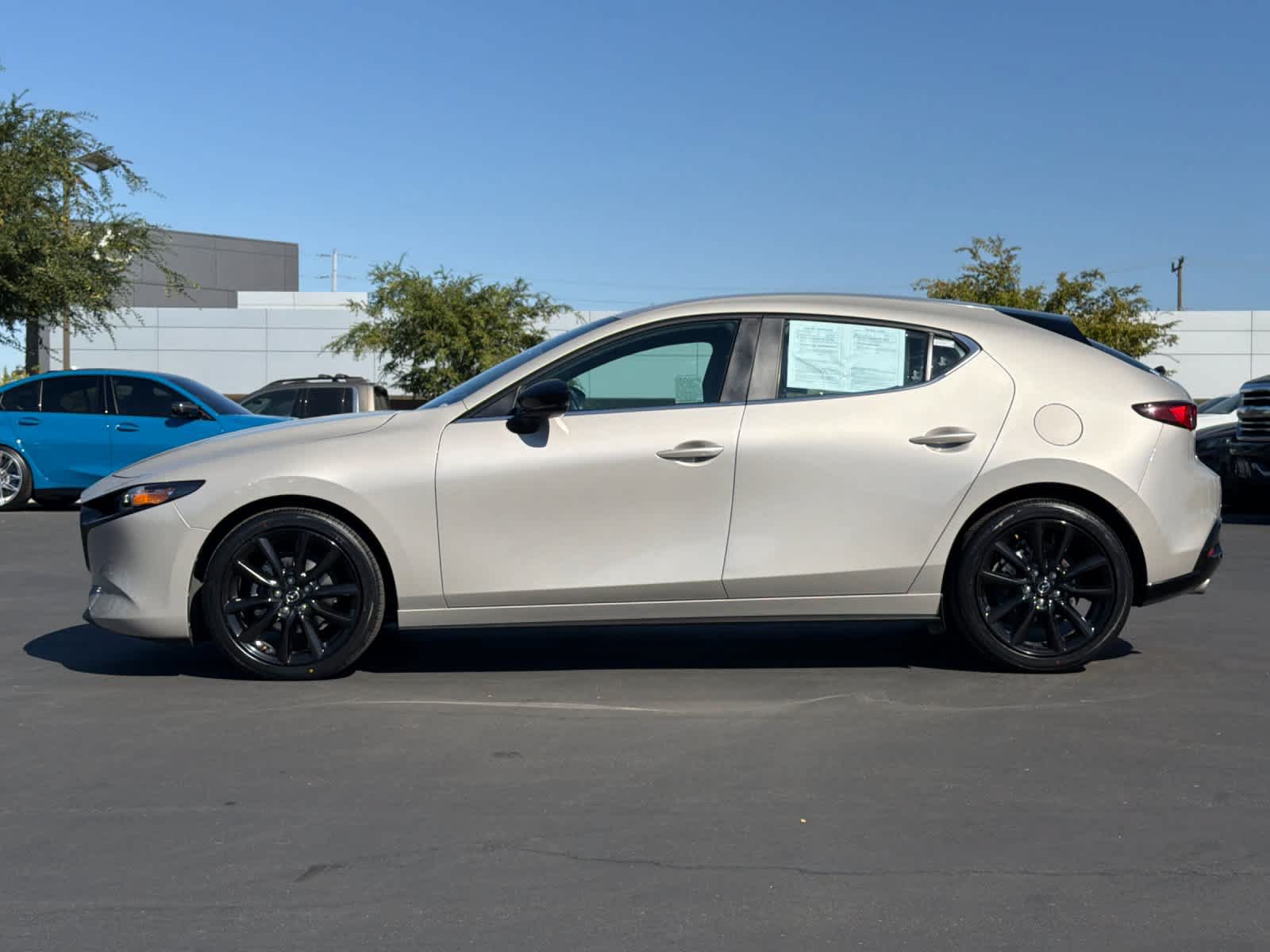 Used 2024 MAZDA MAZDA3 s FWD image 9