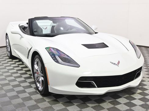 Used 2014 Chevrolet Corvette Z51 w/ 3LT Preferred Equipment Group image 14