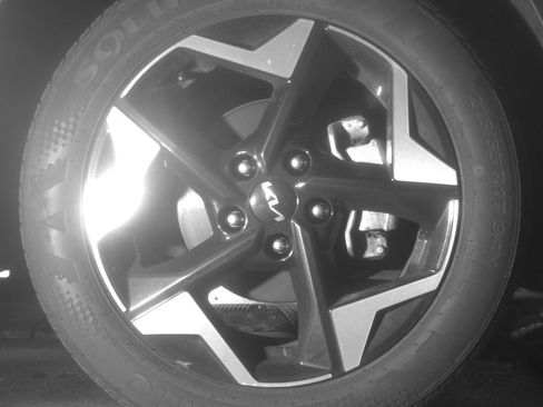 Used 2025 Kia Seltos S FWD image 13