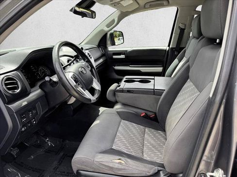 Certified 2018 Toyota Tundra SR5 w/ TRD Off Road Package AWD/4WD image 10