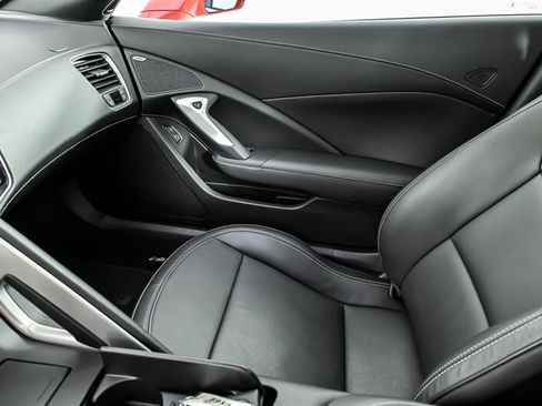 Used 2018 Chevrolet Corvette Grand Sport RWD image 29