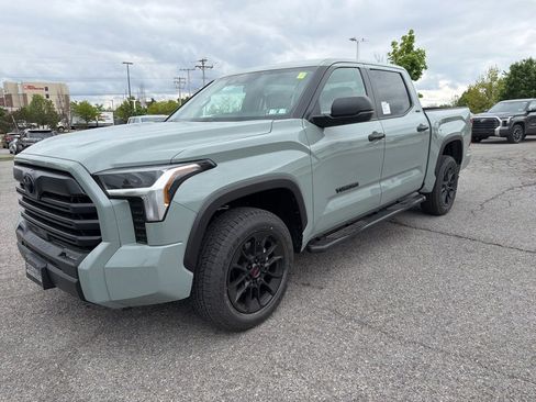 New 2026 Toyota Tundra SR5 AWD/4WD image 5
