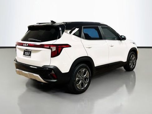 Certified 2024 Kia Seltos S image 7