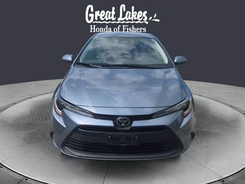 Used 2025 Toyota Corolla LE FWD image 8