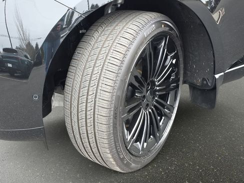 New 2026 Land Rover Range Rover SE image 34