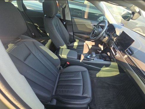 Used 2020 Audi A4 2.0T Premium w/ Convenience Package image 33
