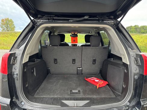 Used 2017 GMC Terrain SLE FWD image 11