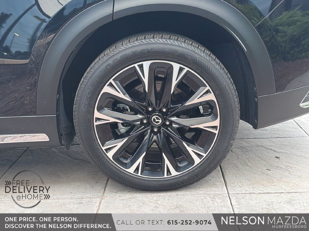 Certified 2024 MAZDA CX-90 Plug-In Hybrid w/ Premium Pkg AWD/4WD image 11