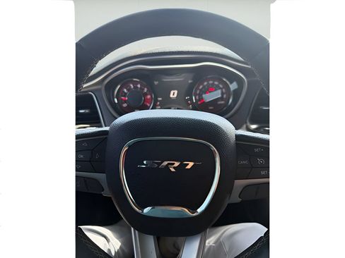 Used 2016 Dodge Challenger SRT Hellcat RWD image 17