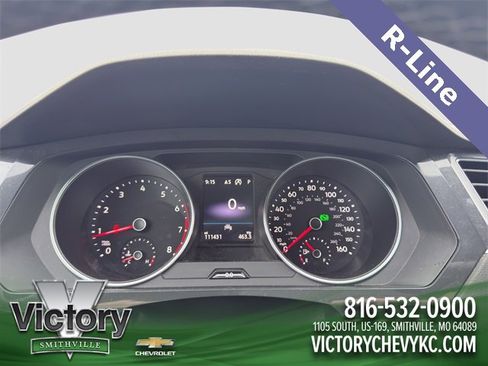Used 2021 Volkswagen Tiguan SE R-Line image 24