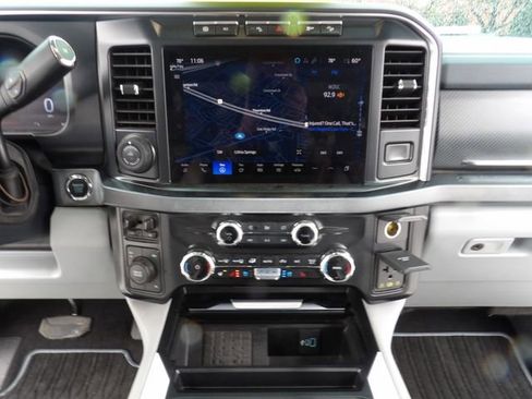 Used 2024 Ford F450 Limited w/ FX4 Off-Road Package image 17